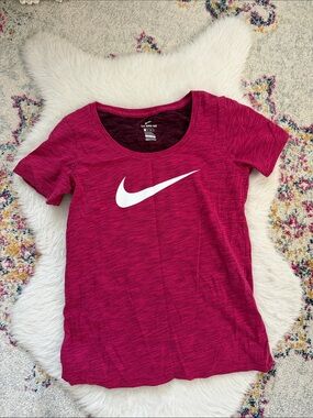 Nike Women's Magenta Scoop Neck Short Sleeve Tee with White Swoosh